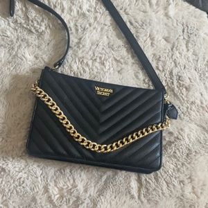 victoria’s secret crossbody chain purse